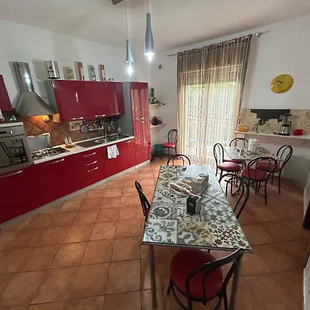 Alojamento de Acomodação e Pequeno-almoço Soleil Caltanissetta